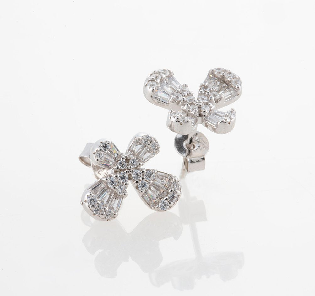 Puces d'oreilles Alia