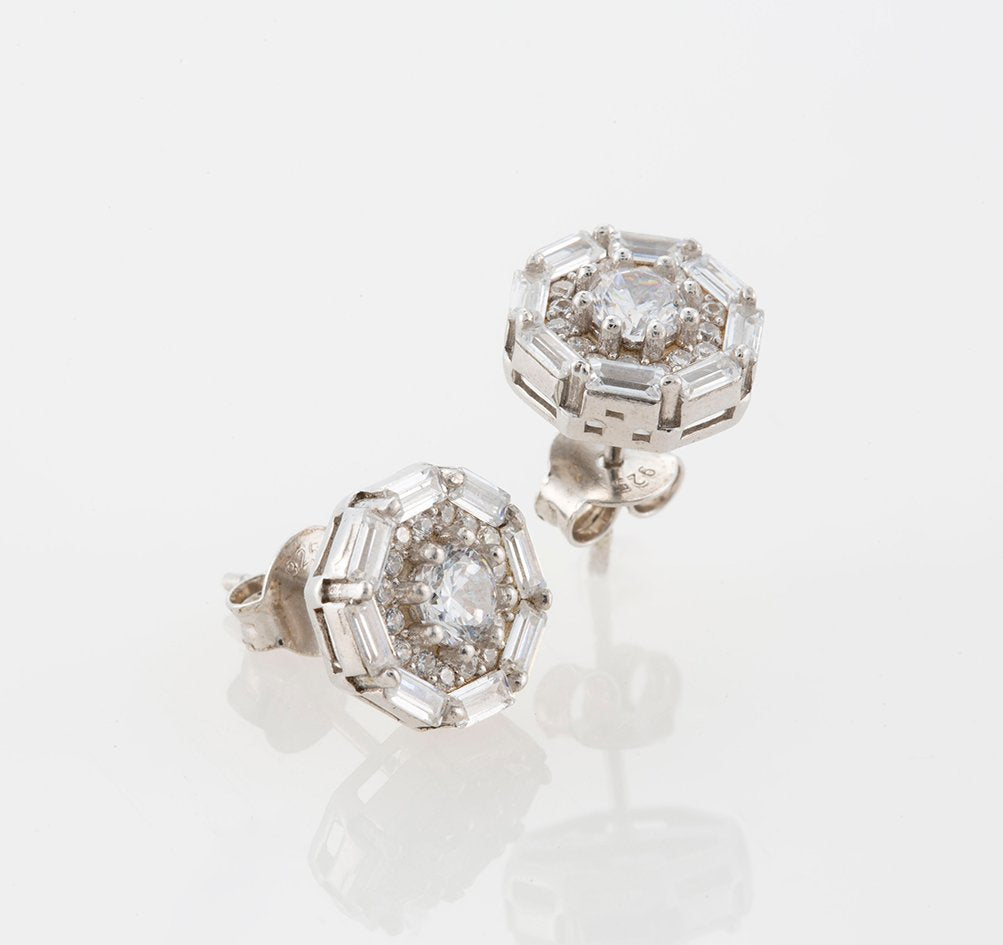 Puces d'oreilles Laura